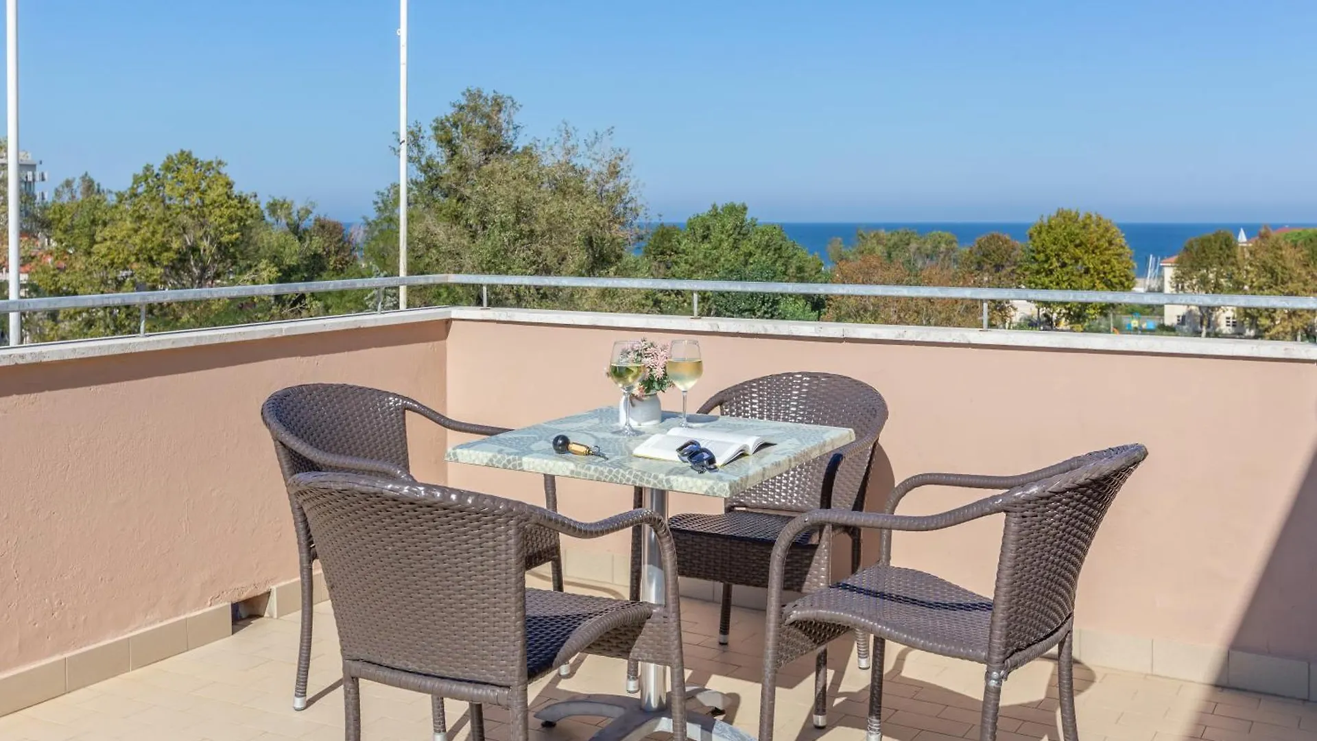 Hotel Naica Ρίμινι Ιταλία