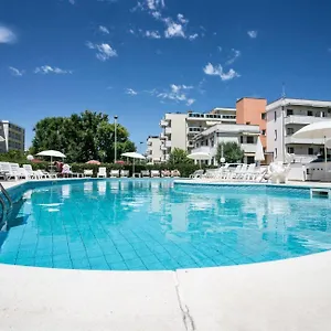 Отель Park Serena