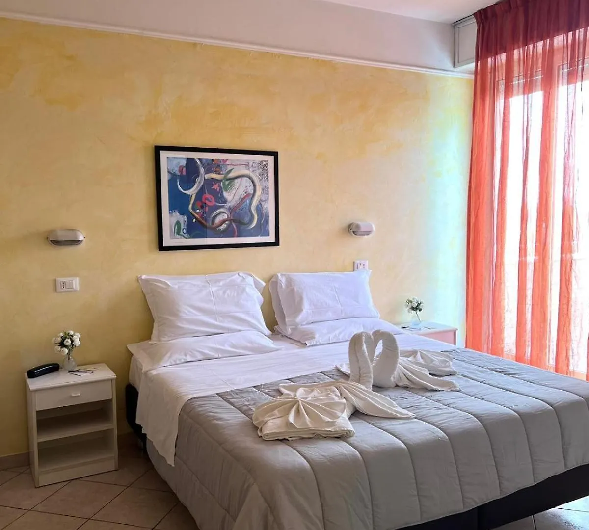 Hotel Naica Римини 3*,  Италия