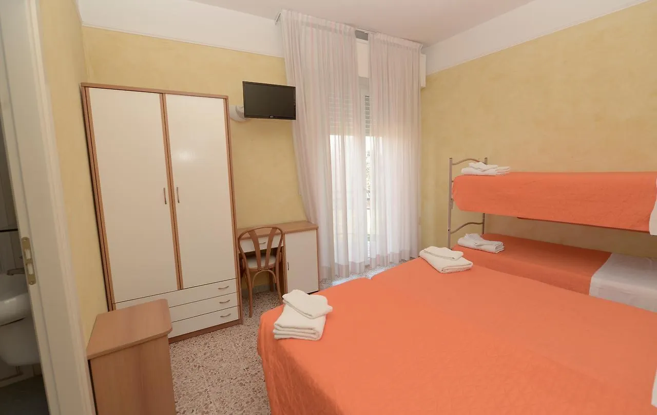 Hotel Naica Римини 3*,